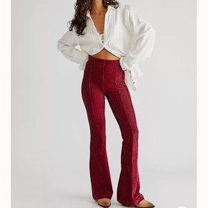 Free people velvet pull on slim bell bottom in maroon